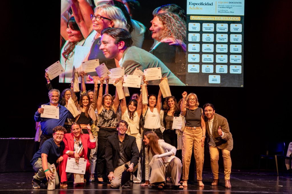 XIII Ceremonia de Entrega de Diplomas – Posgrados en Psicoanálisis con Práctica Clínica